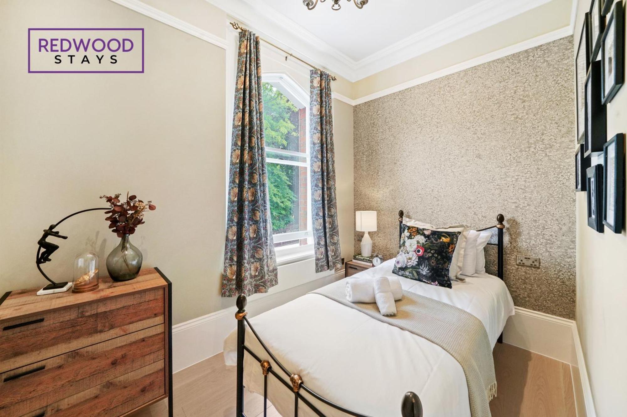 Top Quality 2 Bed 1 Bath Apartments For Contractors By Redwood Stays Reading Esterno foto