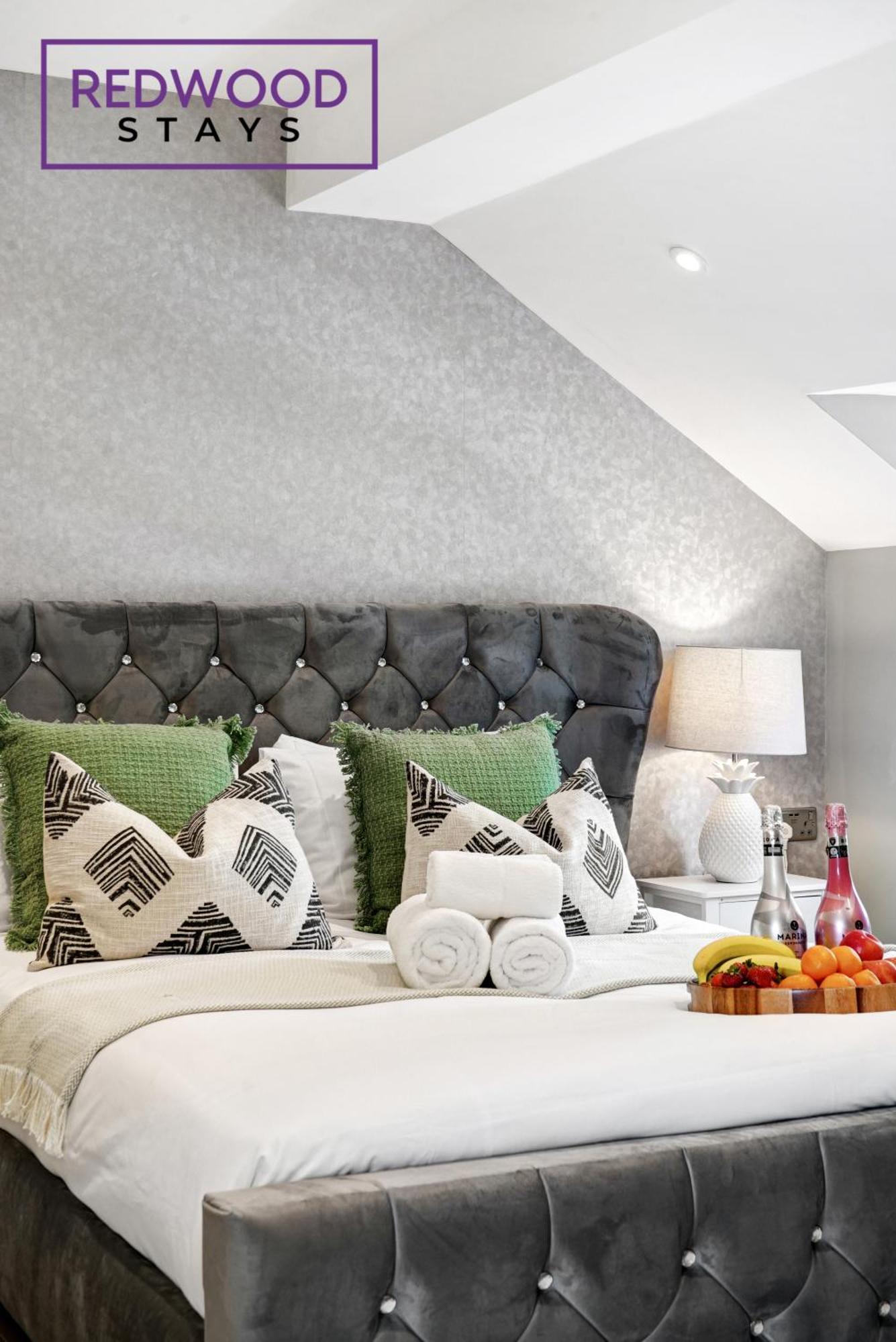 Top Quality 2 Bed 1 Bath Apartments For Contractors By Redwood Stays Reading Esterno foto